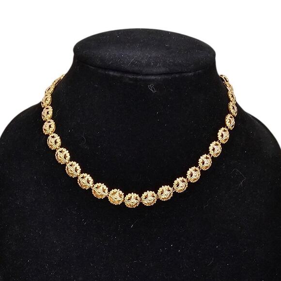 Vintage Mid Century Gold Tone Single Strand Necklace Intricate Gold Beads - Picture 1 of 5